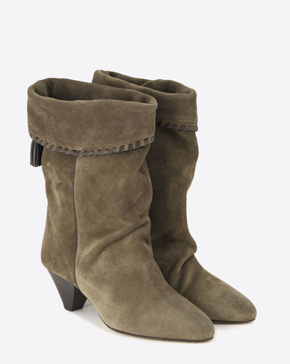 Boots Dalby Isabel Marant en cuir suédé bronze. Détail du revers souligné de cuir tressé ton sur ton. 