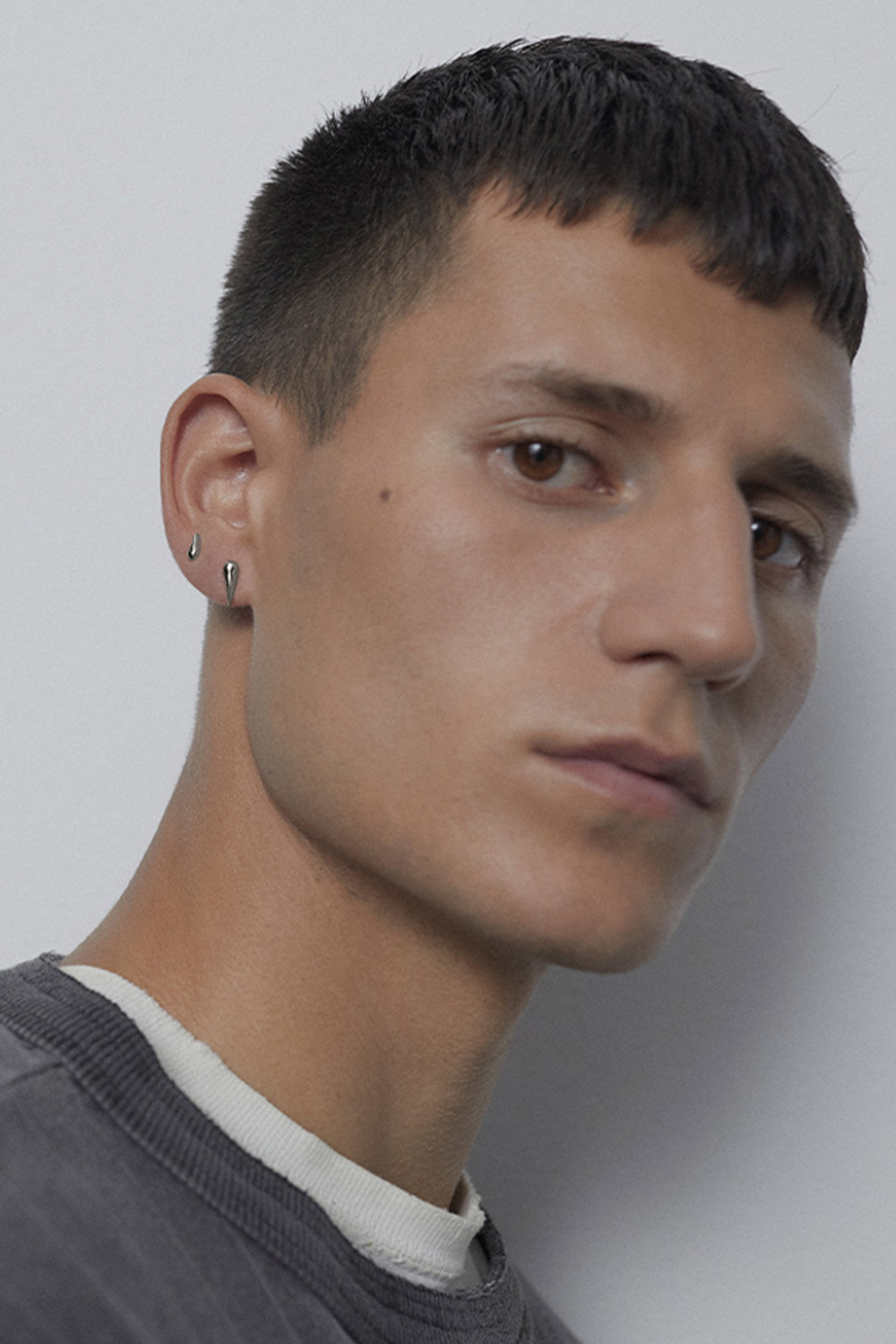 Boucle d'oreille Xberg Maria Black en argent. 
