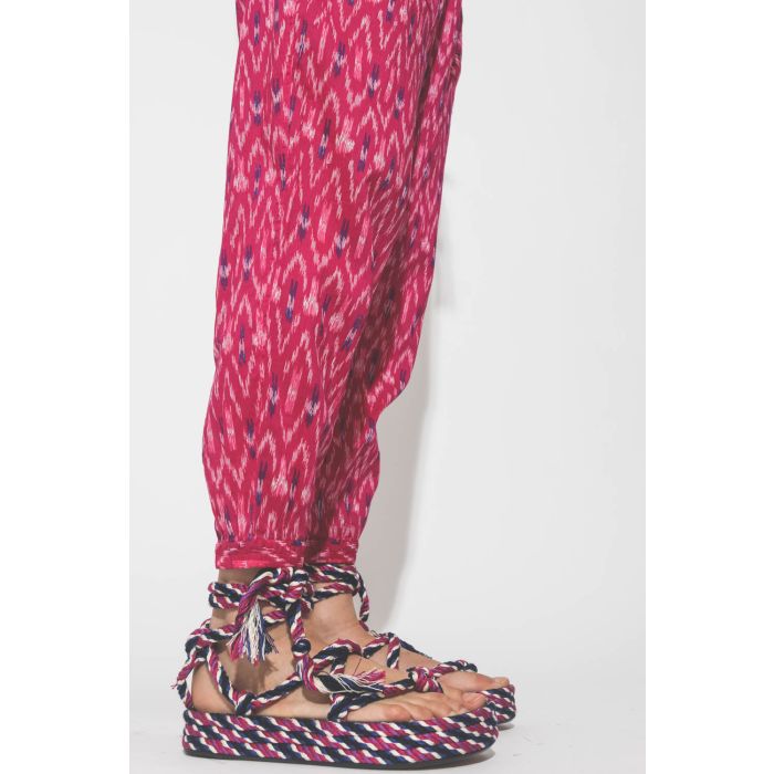 Sandales cordes lien cheville coloris fuchsia Isabel Marant. 