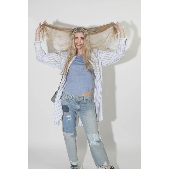 Jean patchwork rapiécé bleu ciel Lucy Bf Jink blue Denimist. Gros plan.