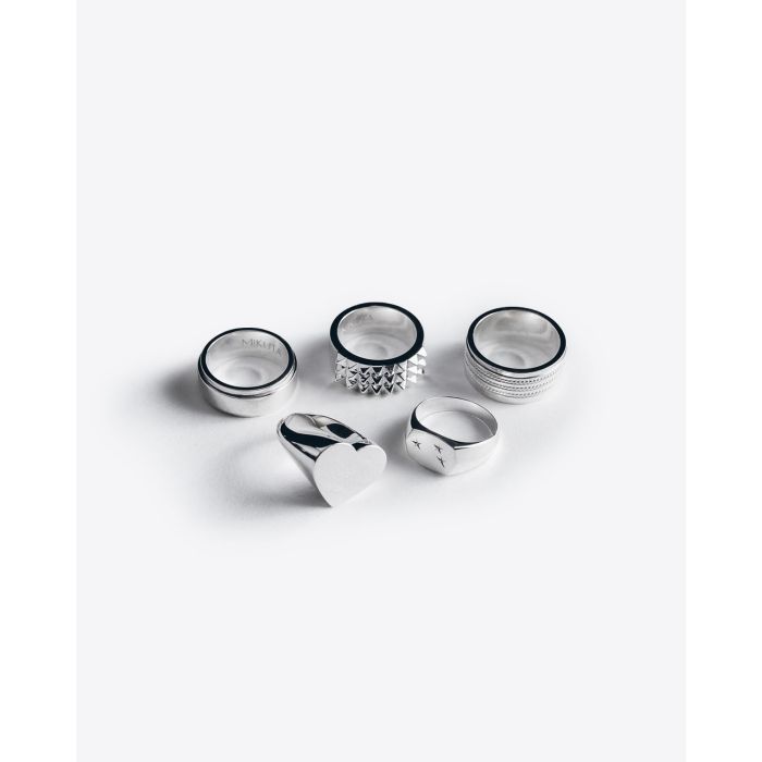 Proposition d'association de bague Mikuta. A porter en accumulation avec la bague anneau Mikuta.