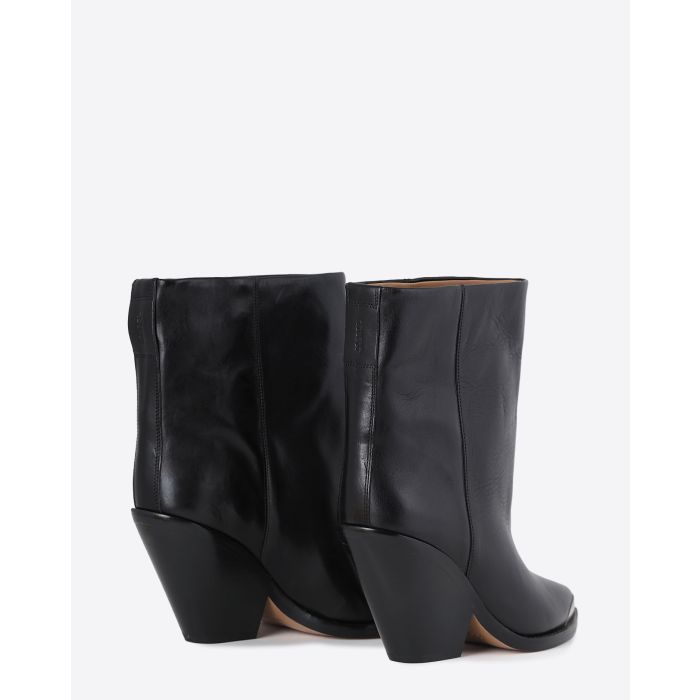 Boots à talon Isabel Marant en cuir noir. Vue arrière. 