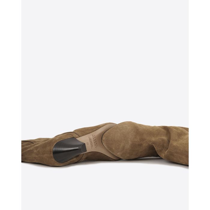 Bottes Elita Isabel Marant en cuir suédé drapé cognac. Dessous de la semelle en cuir.