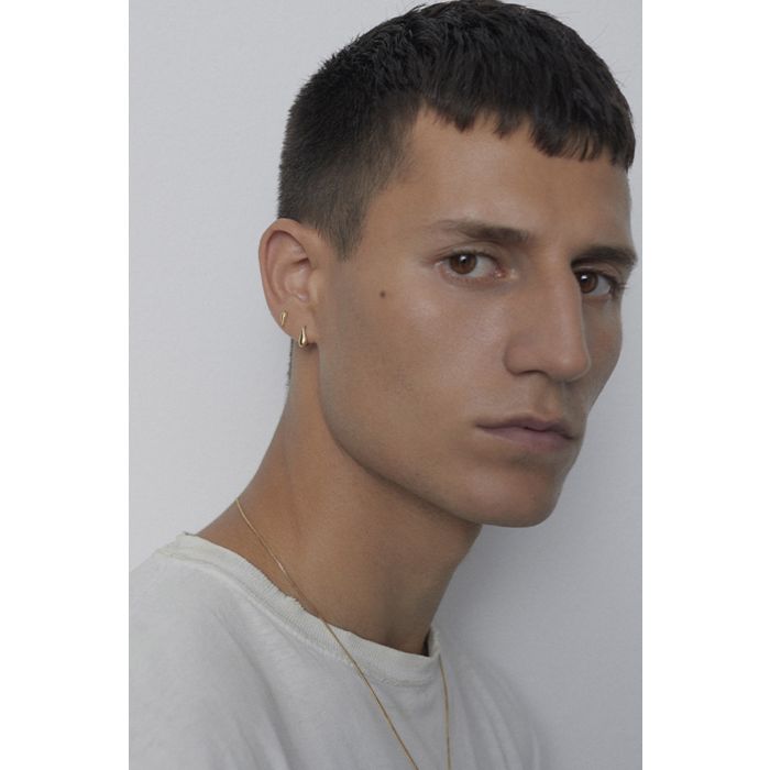 Boucle d'oreille Xberg Maria Black en or. 