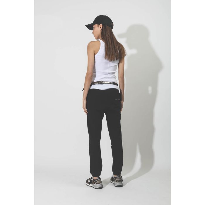 Casquette de baseball en toile noire brodé R13 devant r13