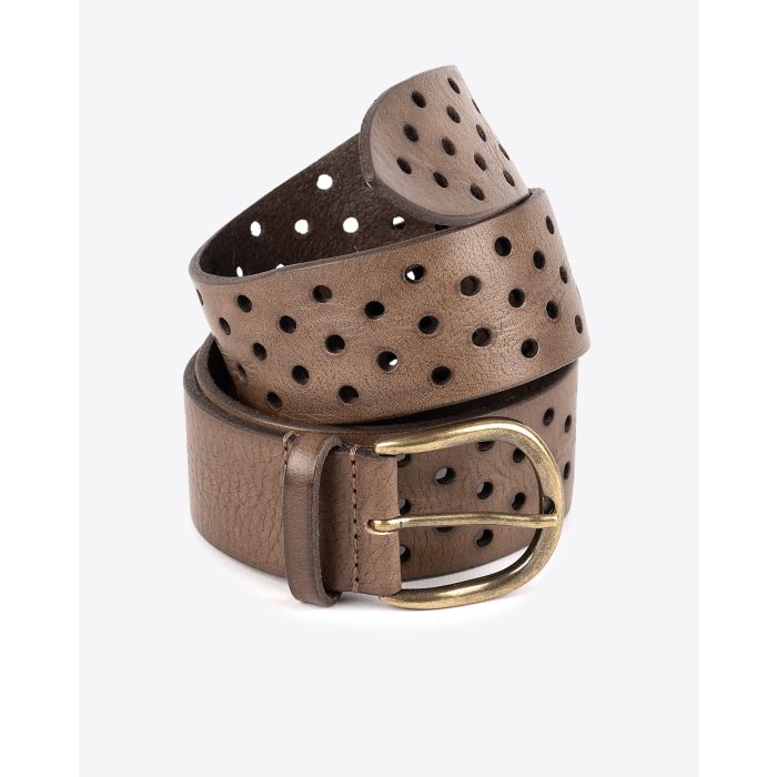 Ceinture en cuir perforé kaki Klaudia Isabel Marant. Détail du cuir perforé.