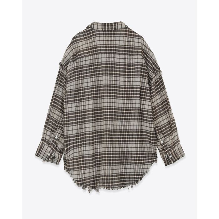 Chemise oversize à carreaux bleu ciel et noir en coton japonais Shredded Seam Drop Neck R13. Vue de dos.