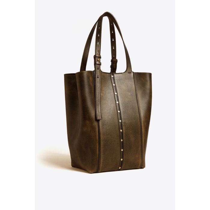 Sac 24/7 nord sud Golden Goose en cuir usé noir bandoulière réglable. Porté main ou épaule. Vue de profil.