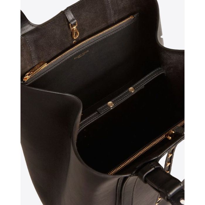 Sac shopping 24/7 Nord Sud Golden Goose en cuir noir. Vue de l'intérieur du sac avec la pochette amovible et les pattes de serrage et de fermeture. 