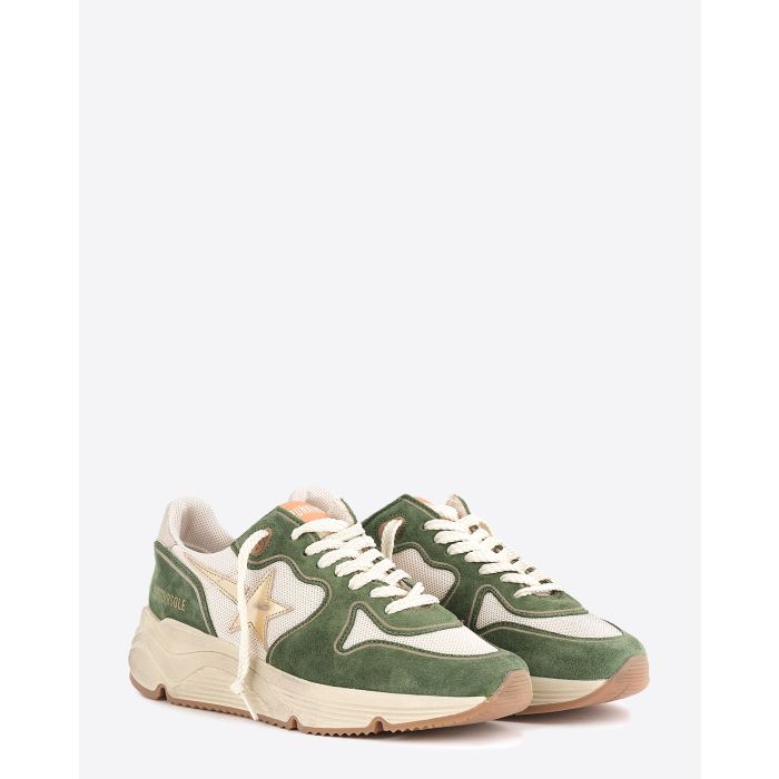 Sneakers running Sole Golden Goose femme résille crème et cuir suédé vert étoile en cuir lamé doré. Face.