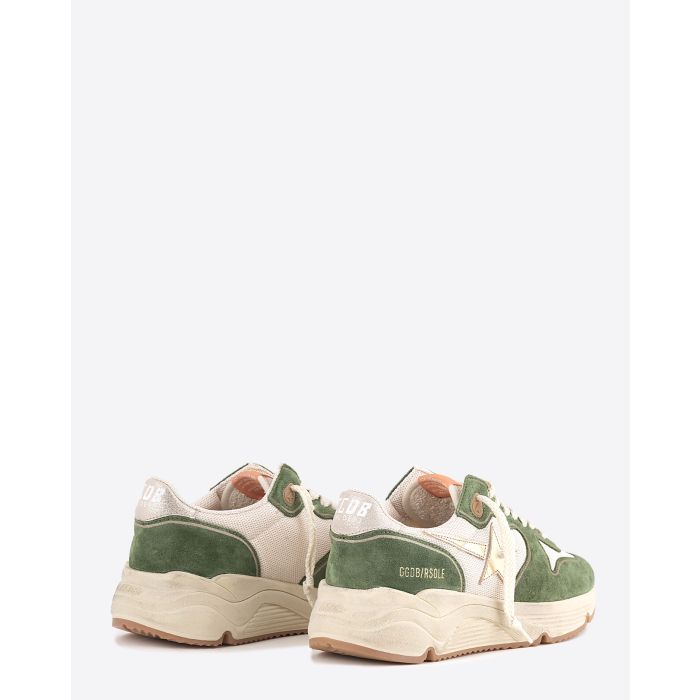 Sneakers running Sole Golden Goose femme résille crème et cuir suédé vert étoile en cuir lamé doré. Arrière.