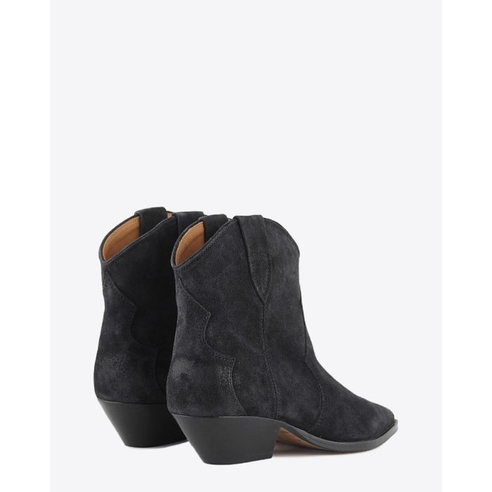 Boots Santiags Dewina Isabel Marant en cuir suédé noir délavé. Vue de dos.