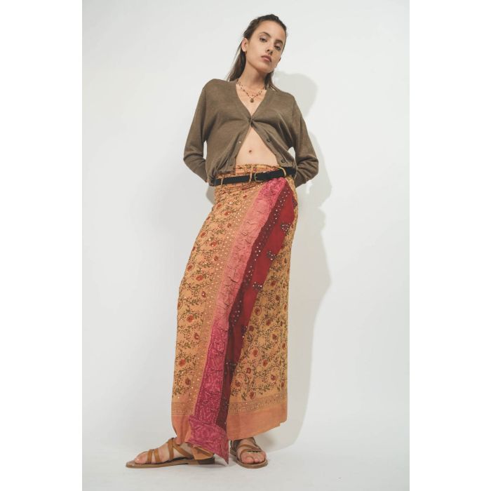 Ceinture en cuir noir Zap Isabel Marant. Porté avec une jupe longue.