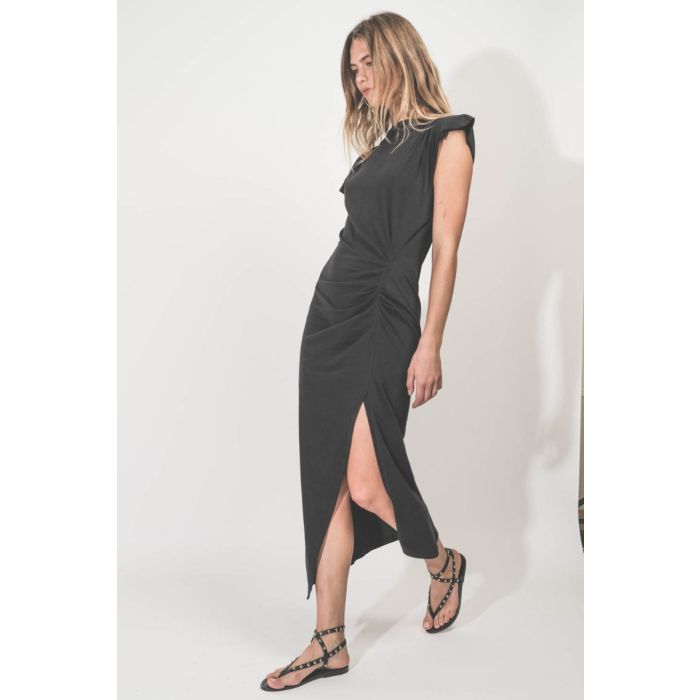 Robe Nadela Isabel Marant Etoile en jersey de coton noir. Porté de profil.