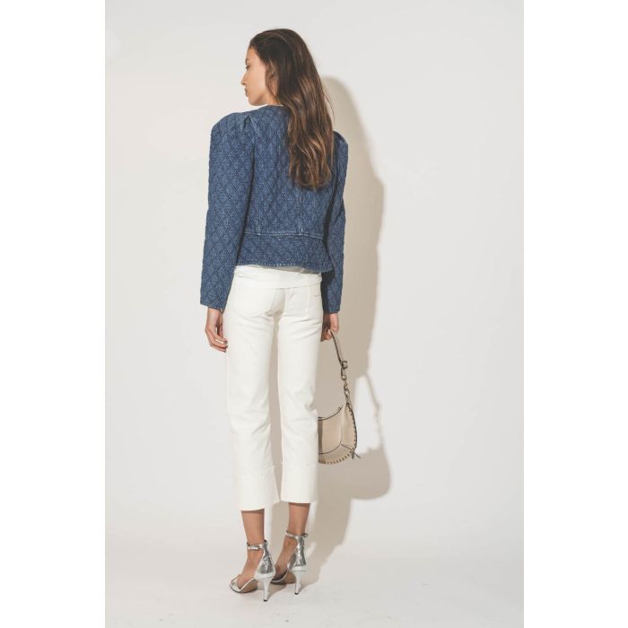 Veste près du corps matelassée en jean bleu Deliona Isabel Marant Etoile.  Porté de dos.