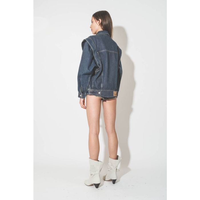 Veste en jean bleu épaulée manches longues amovibles Harmon Isabel Marant Etoile. Porté de dos.