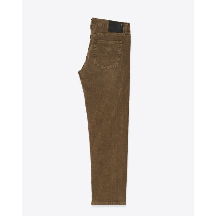 Jean slim taille basse Boy Straight R13 en velours de coton côtelé marron. Vue de profil.