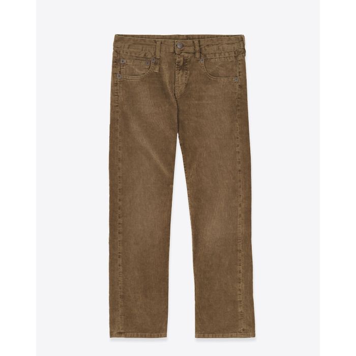 Jean slim taille basse Boy Straight R13 en velours de coton côtelé marron. Vue de face.