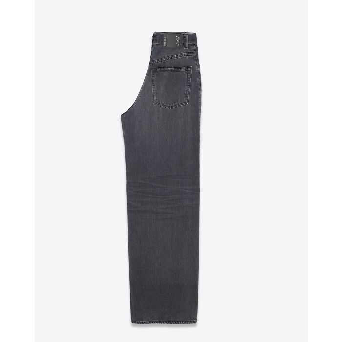 Jean large Candy Haikure en tencel noir. Vue profil. 