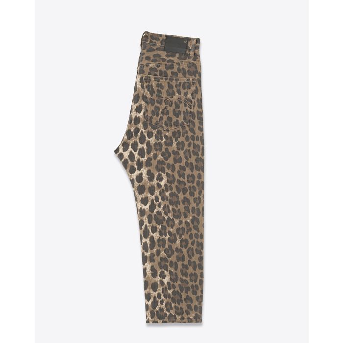 Jean Tailored Drop R13 en coton imprimé léopard. Vue profil. 