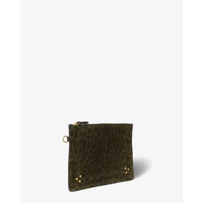 Pochette Popoche M Jérôme Dreyfuss en cuir imprimé léopard kaki. Vue profil.