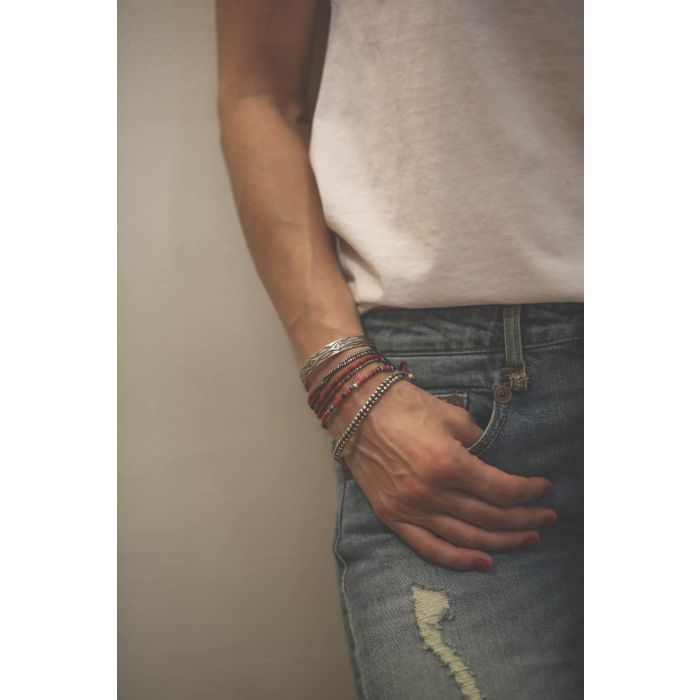 Bracelet 2 Rangs De Perles Rouge M.Cohen Los Angeles. 