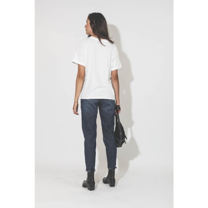 Jean taille haute bleu foncé Clyde Anine Bing. Porté de dos.