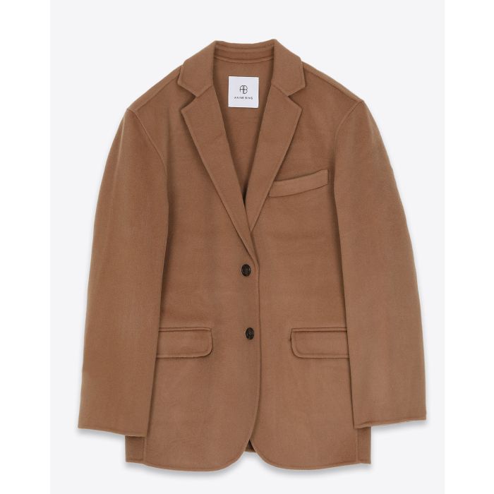 Blazer en laine et cachemire camel Quinn Anine Bing. Face. 
