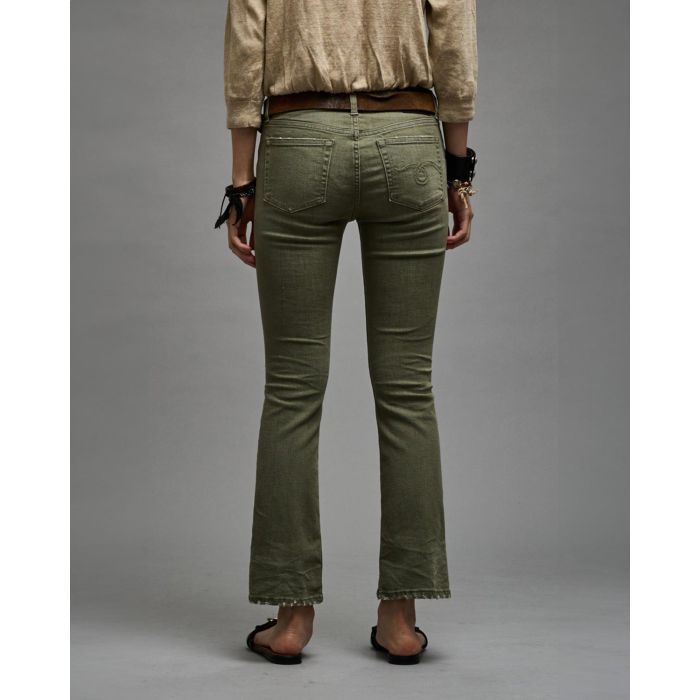 Jean stretch skinny évasé kaki Kick Fit R13. Porté de dos.