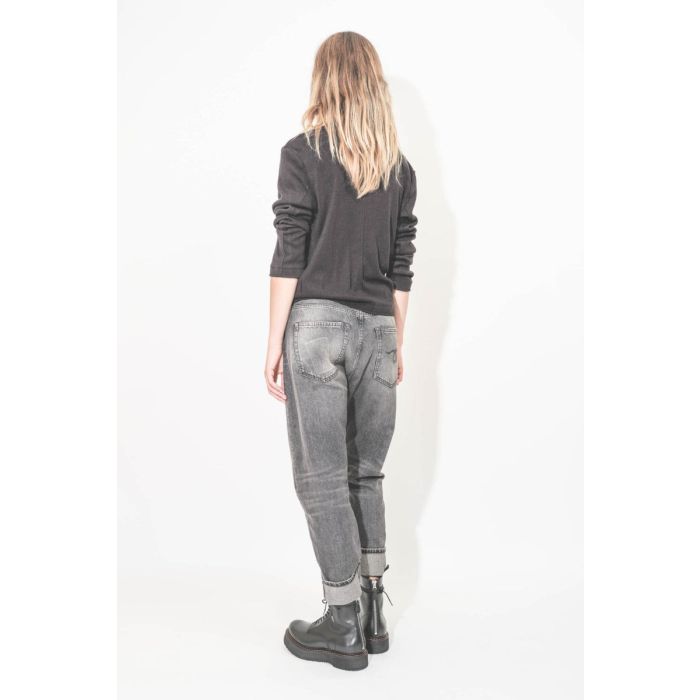 Top Twisted Lapel Black R13. Porté de dos. 