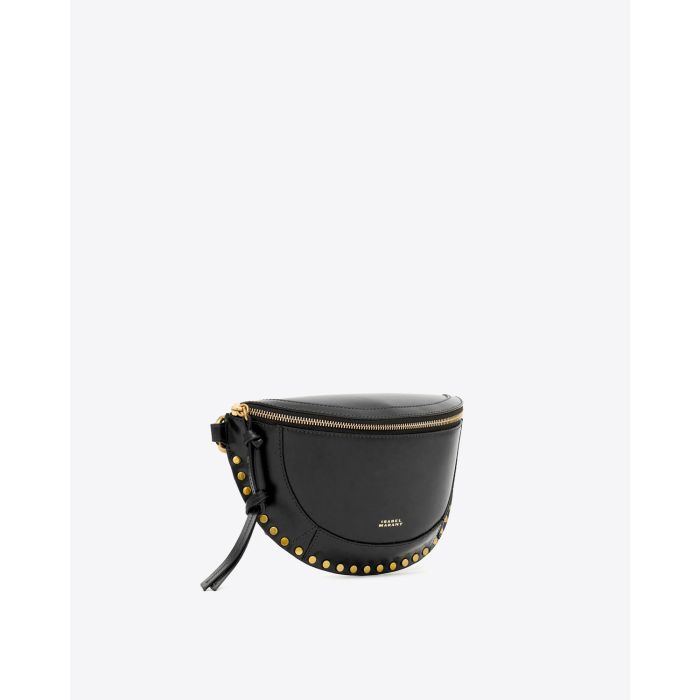 Sac banane en cuir lisse noir clouté Skano Isabel Marant. Profil.