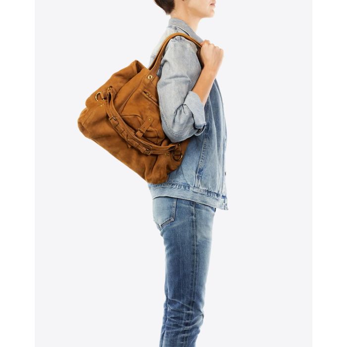 Sac cabas en cuir tabac Billy M Jérôme Dreyfuss. Porté épaule.