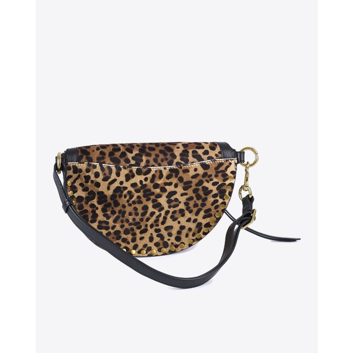 Sac banane Skano Isabel Marant en cuir suédé imprimé léopard. Vue dos. 