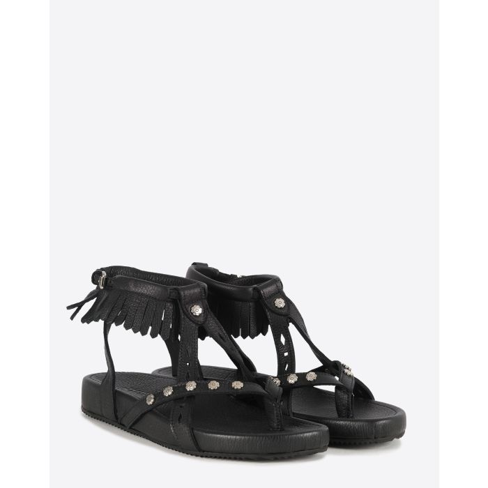 Sandales Sylia Isabel Marant en cuir noir. Vue face. 