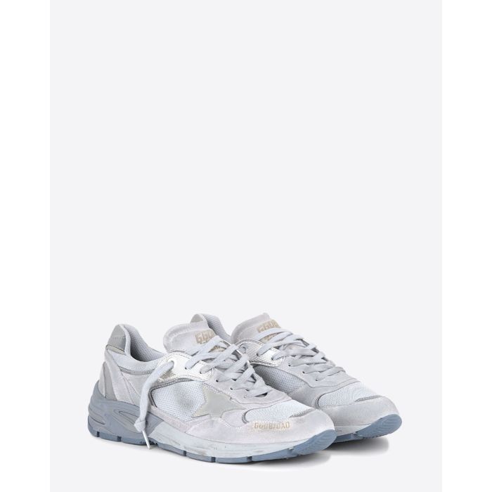 Sneakers Running Dad Golden Goose Femme étoile blanche, arrière gris bleu. Vue de face.
