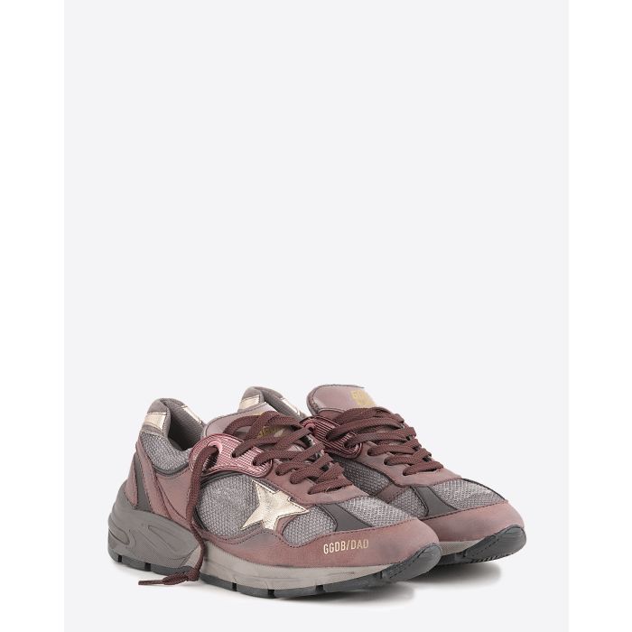 Sneakers Running Dad Golden Goose en cuir bordeaux. Vue face.