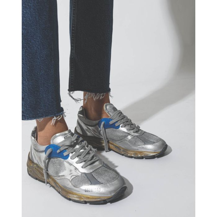 Sneakers running dad white silver 70137 Golden Goose. 