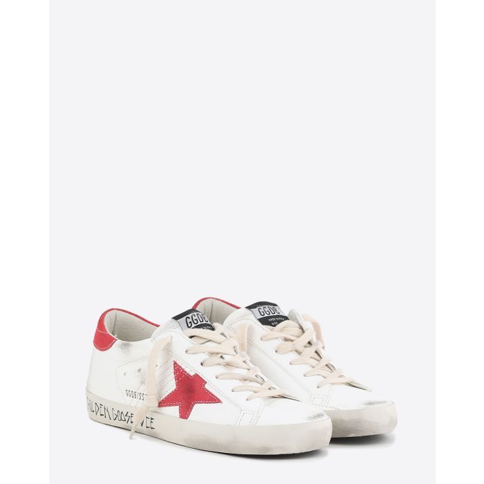 Sneakers Superstar en cuir blanc étoile fuschia arrière fuschia 10358 Golden Goose femme. Face.
