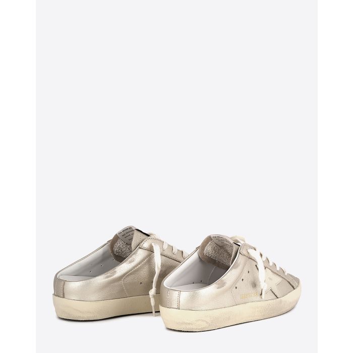 Sneakers Sabot Superstar Golden Goose platinium. Vue dos. 