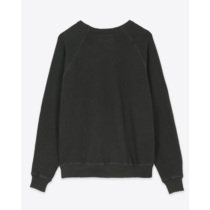 Sweatshirt manches longues College The Great en coton noir délavé. Vue face. 
