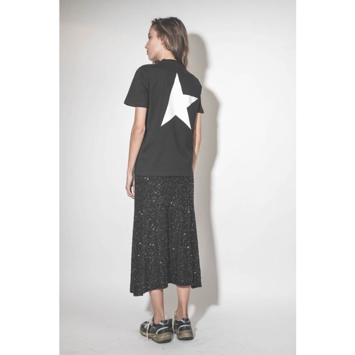 Tee-shirt manches courtes mini logo Star poitrine et grande étoile blanche dans le dos Golden Goose. Porté de dos.