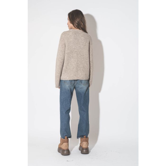 Jean Boyfriend toile bleu Montana The Great. Porté de dos.