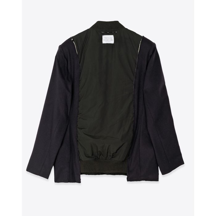 Dos du Bomber Profilo en cachemire bleu marine et nylon noir avec couture artisanale et étiquette upcycling Yekaterina Ivankova.