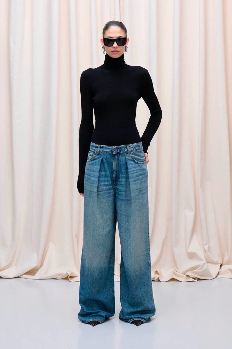 Jean Candy denim Haikure délavage Blue Tencel. Porté de face.