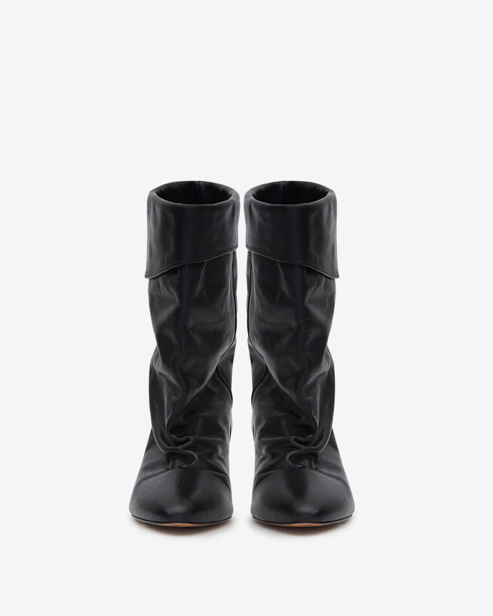 Boots Dalby Isabel Marant en cuir noir lisse. Face.