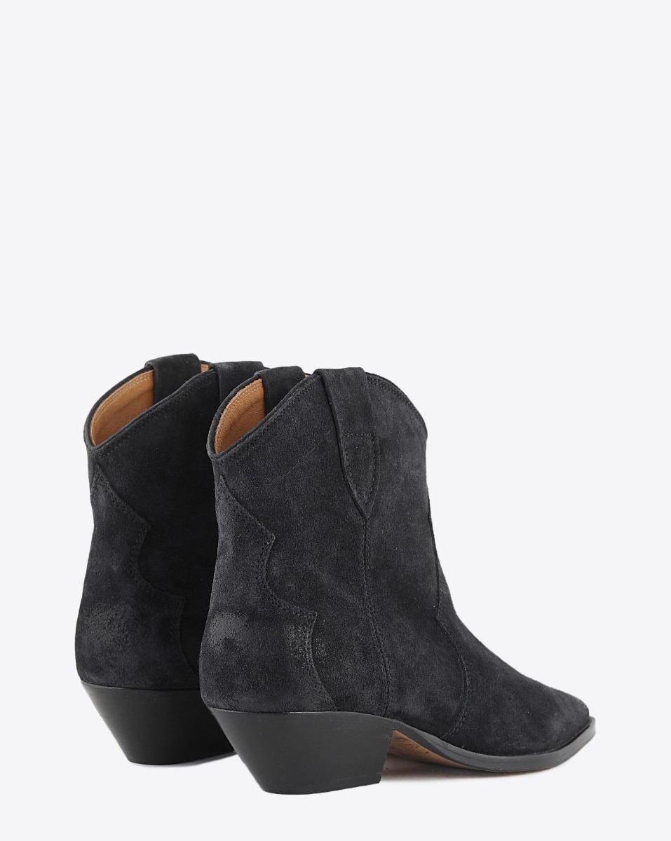 Boots Santiags Dewina Isabel Marant en cuir suédé noir délavé. Vue de dos.