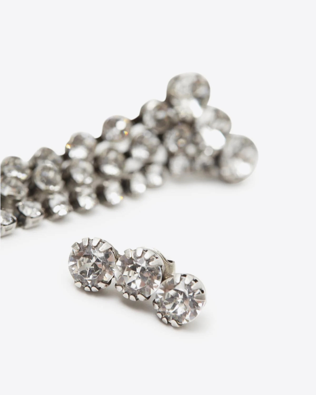 Isabel Marant Boucles d'Oreilles A Wild Shore Longue – Métal Argenté et Strass