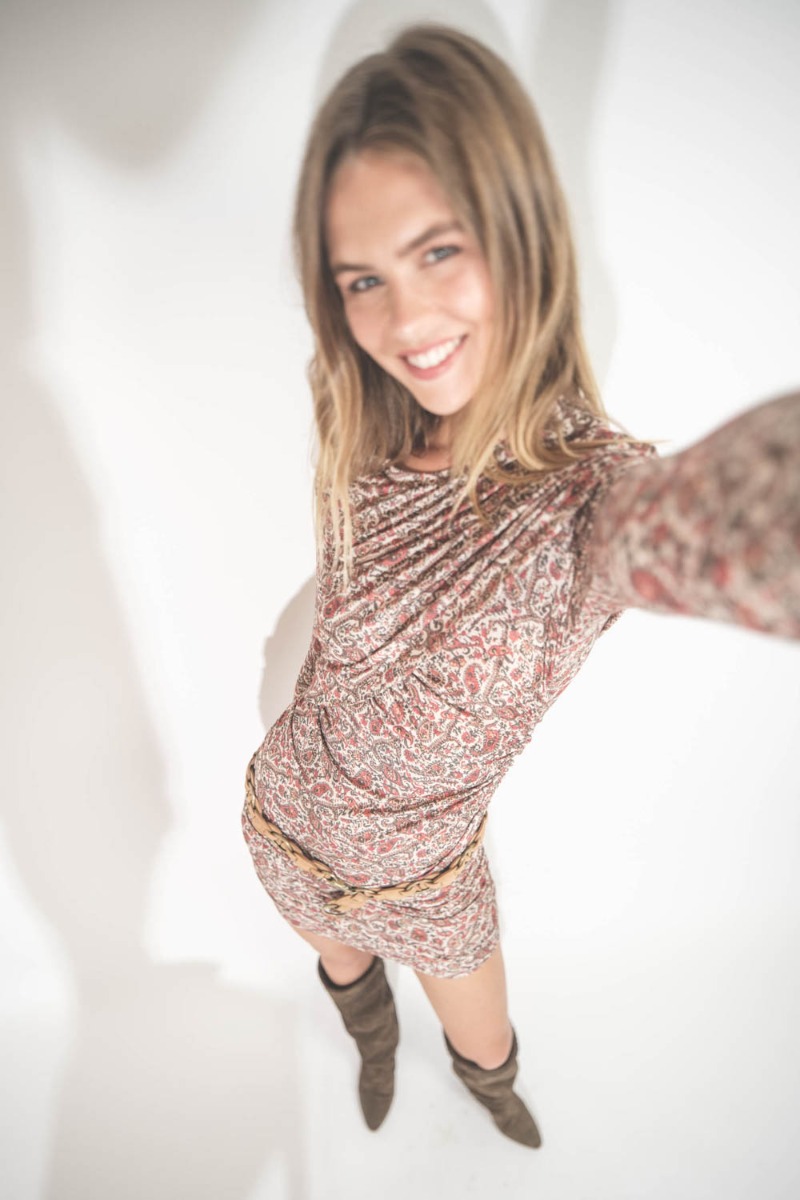Robe Denise Isabel Marant Etoile en jersey drapé imprimé Rust. Vue de haut.