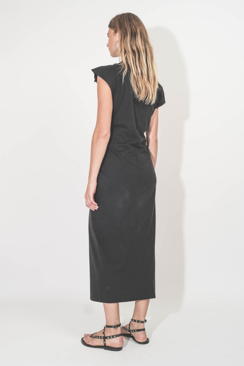 Robe Nadela Isabel Marant Etoile en jersey de coton noir. Portée de dos.