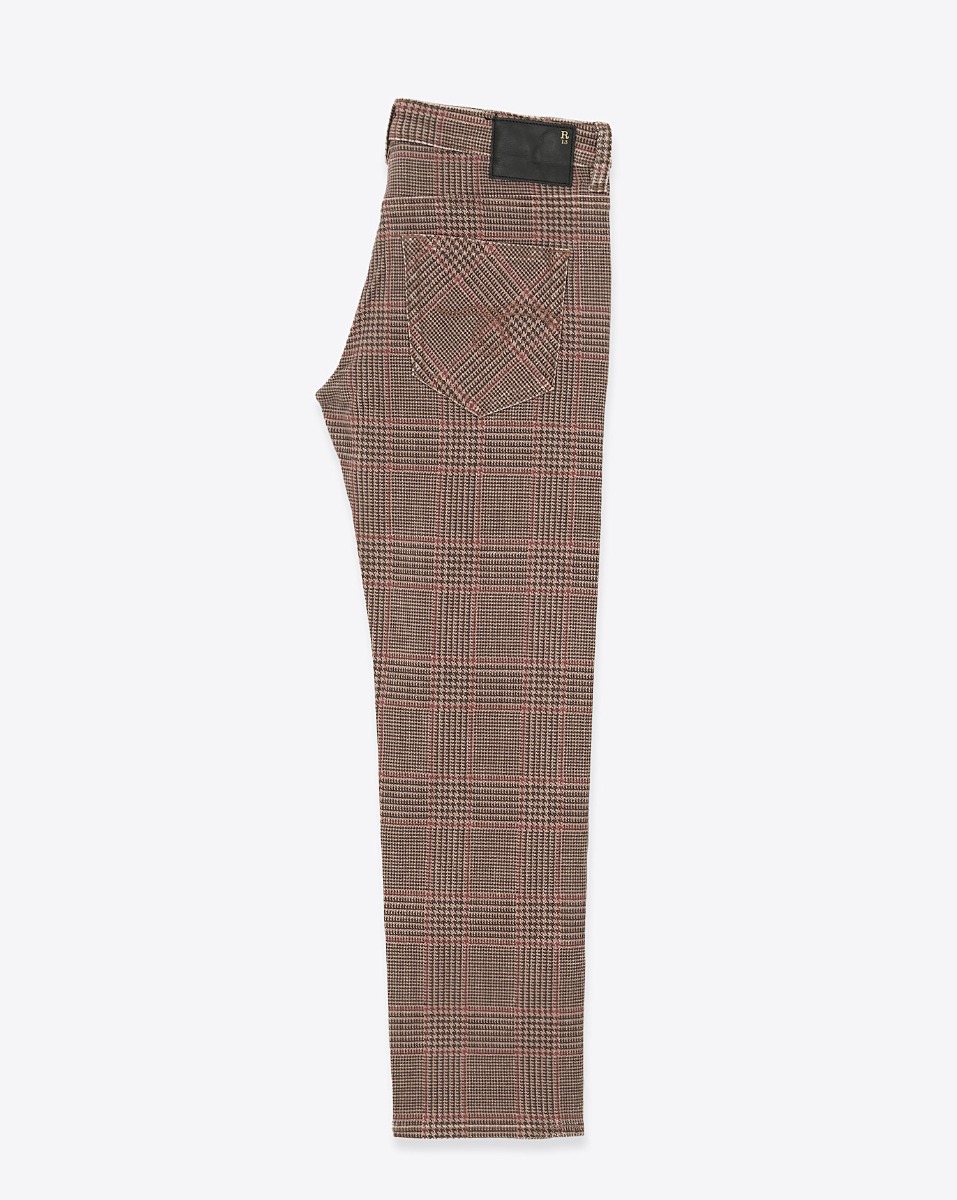 Jean slim taille basse Boy Straight R13 en coton à carreaux marron. Vue de profil.